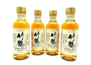 埼玉県和光市のお客様から竹鶴１７年ベビーボトル４本を宅配買取させて頂きました。